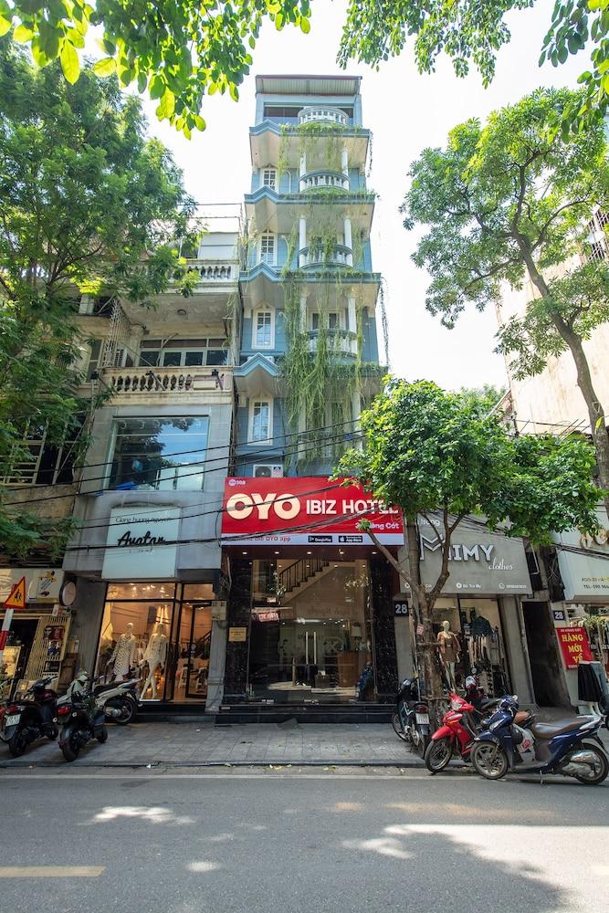 Oyo 388 Ibiz Hotel Hanói Exterior foto